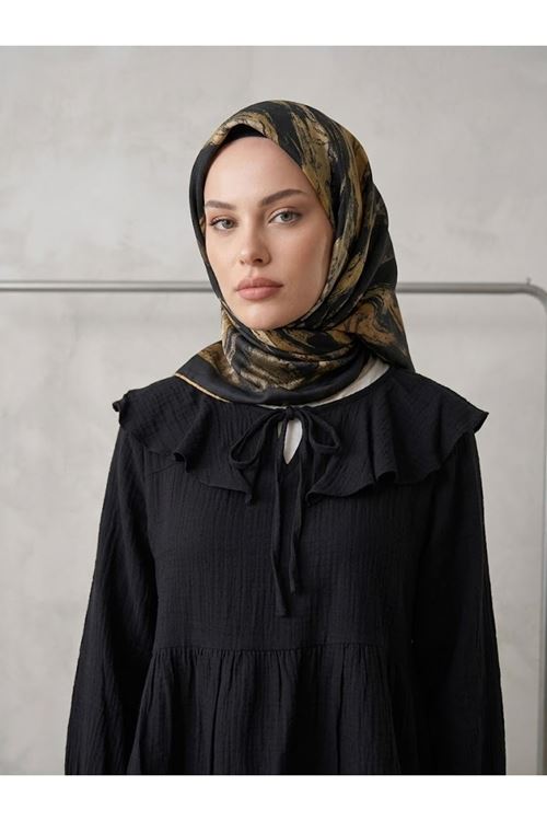 Kadın Müslin Bluz Fırfır Yaka Rahat Kalıp Uzun Kollu Yazlık Tesettür Bluz-Siyah